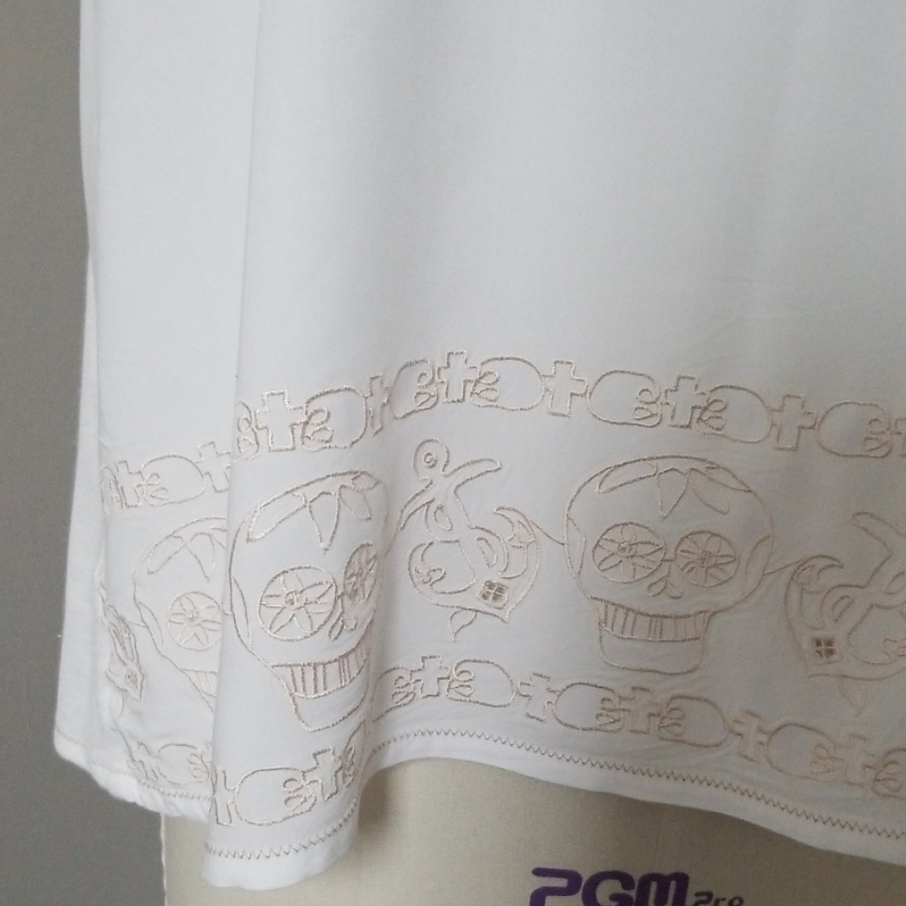 Chelsea & Violet blouse - Picture 3 of 7